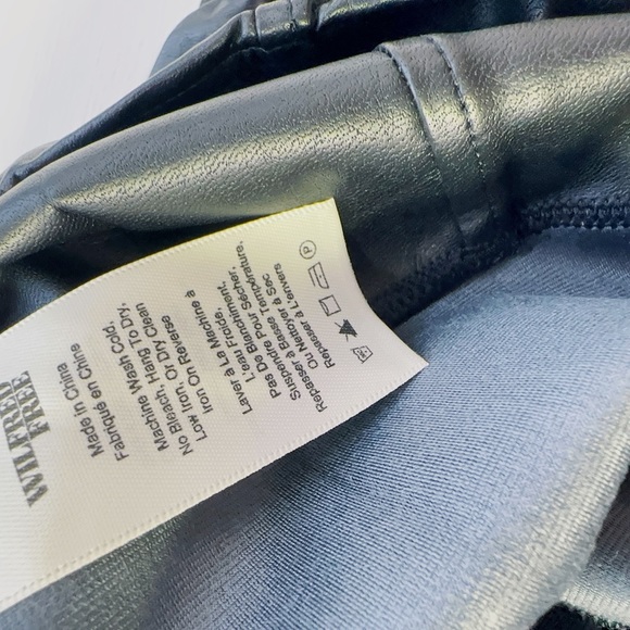NWT Aritzia Wilfred leather leggings Size S/M - Picture 6 of 8